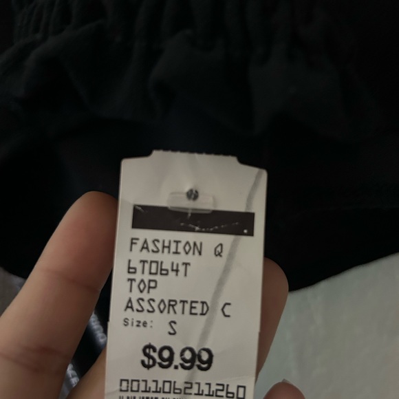 Cropped top - Picture 3 of 3